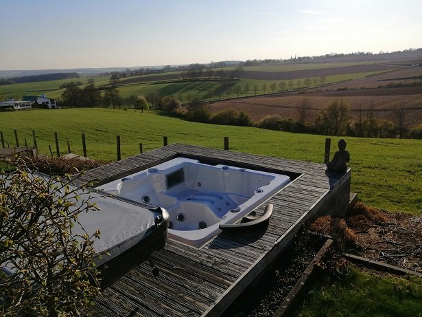 Jacuzzi met limburg landsachap